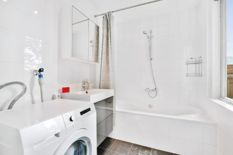 1 Bathroom Renovations Townsville [FREE Quotes]